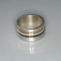 Silberring  teilvergoldet, teilgeschwärzt