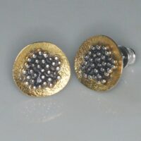 "Goldscheibe" Ohrstecker  Silber  teilvergoldet, teilgeschwärzt