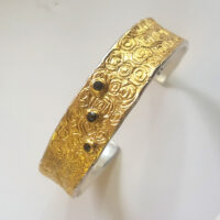 "Spirale" Armreif Black Diamant teilvergoldet