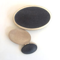 "Silbergrau" Brosche / Anhänger Silber mit Horn